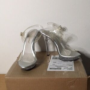 New Womens Fabulicious Clear Platform Strap 5.5” Heels Size 5-5.5